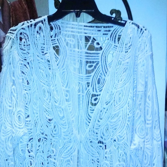 Sheer Lace Fringe V-Neck Cardi w/Button Front - Picture 3 of 3